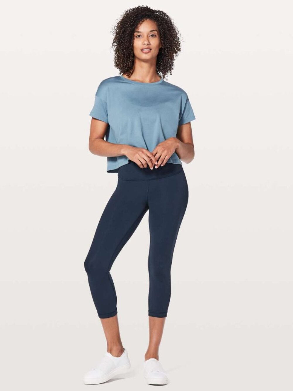 Lululemon - Wunder Under HR Crop 21" Luon - Size 6 - True Navy Blue - VGUC